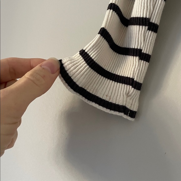 H&M Kids Long Sleeve Shirt - Cream and Black Stripes - Picture 2 of 3